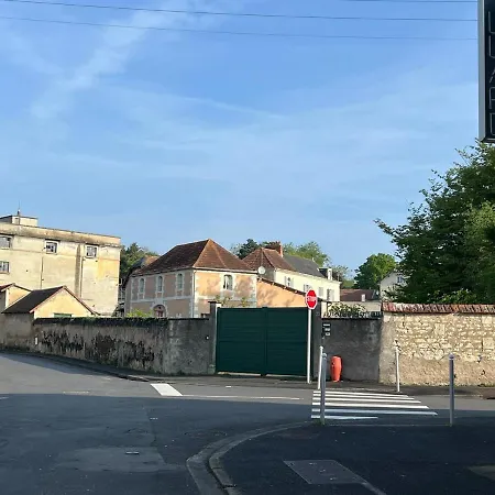 Sydney Charme Et Jardin I Sejour Pro Ou Romantique * Châtellerault